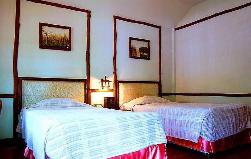 Rooks Holiday Hotel & Resort Mae Hong Son Exterior foto
